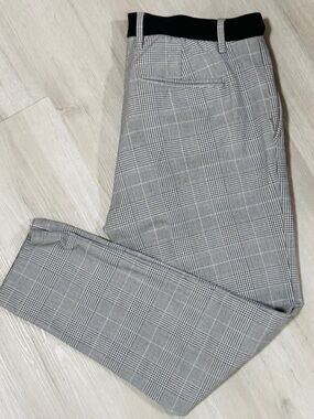 ZARA Black, White, & Gray Plaid Slim Fit Women’s Pants Size M